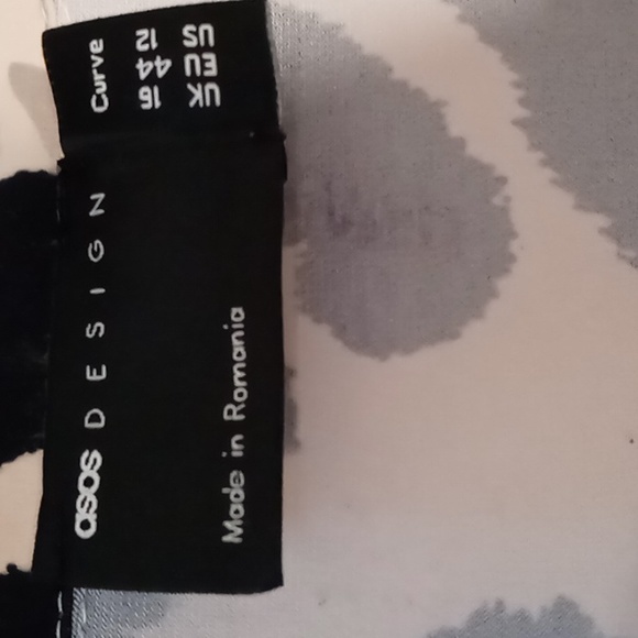 Asos Design Curve Brand Maxi Dress - Picture 2 of 13